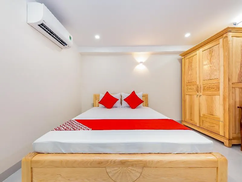 **  Oyo 572 The Wanda Hotel Нячанг Вьетнам